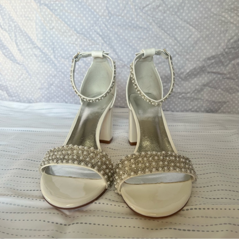 White Beaded Heels, Open-toed, Adjustable Ankle Strap - Picture 7 of 8